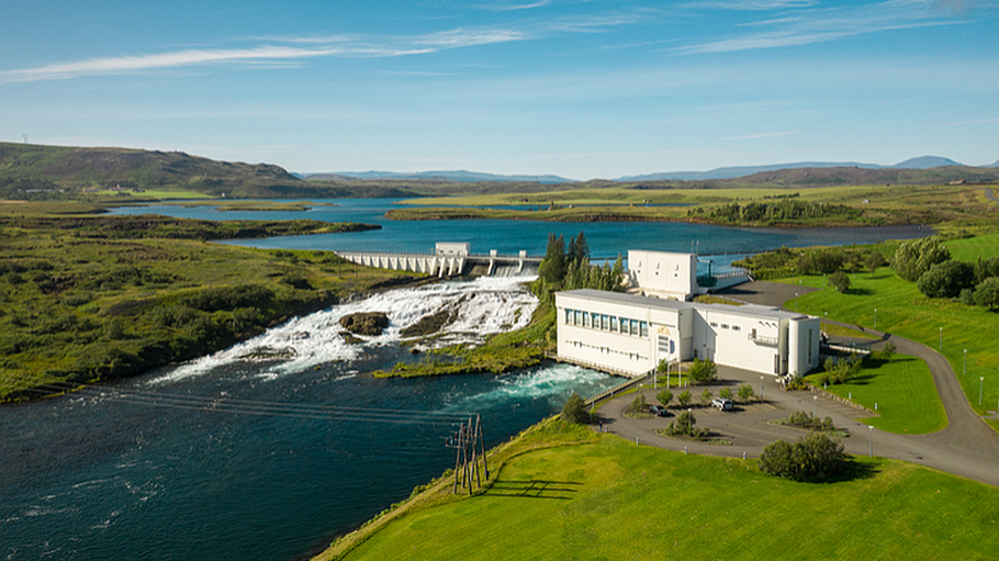 Ljósafoss, das älteste Wasserkraftwerk von Landsvirkjun in Island